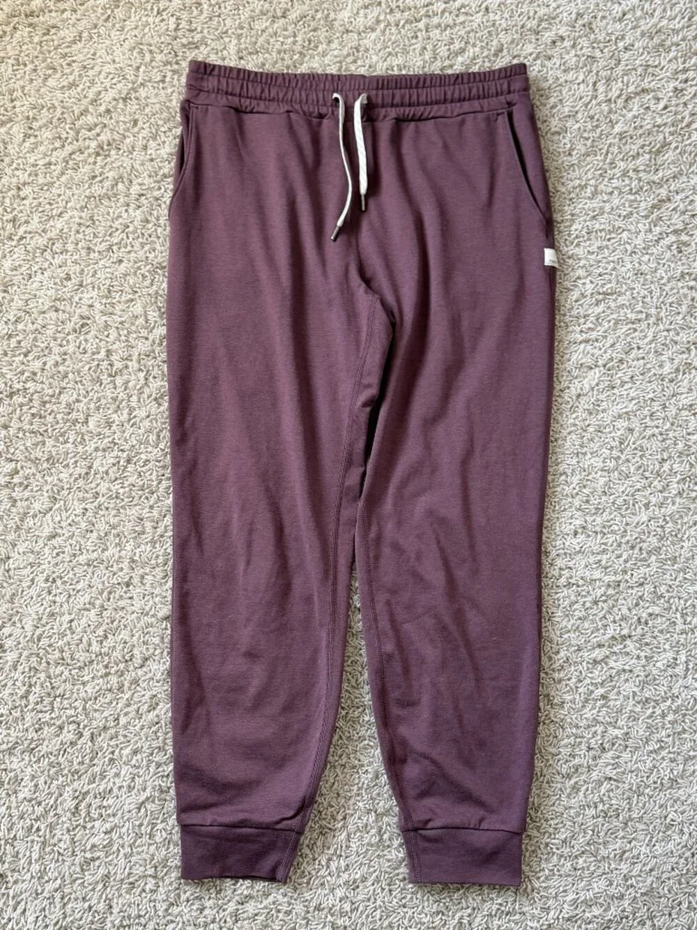 Vuori Women's Performance Joggers Smoked Plum Size S - Picture 2 of 6